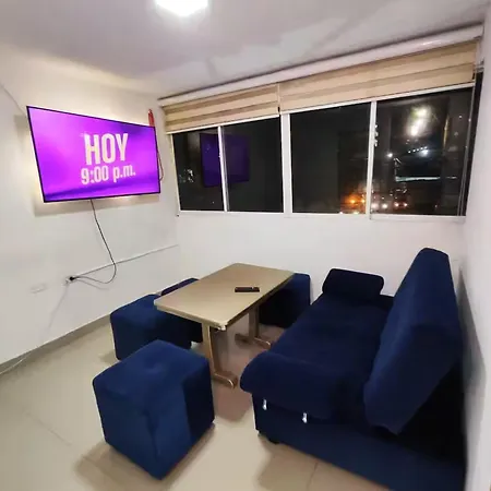Cozy 2nd Floor In Heart Of Apartamento *