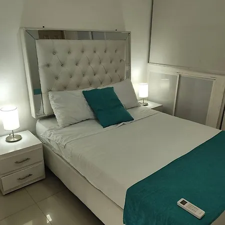Cozy 2nd Floor In Heart Of Apartment *