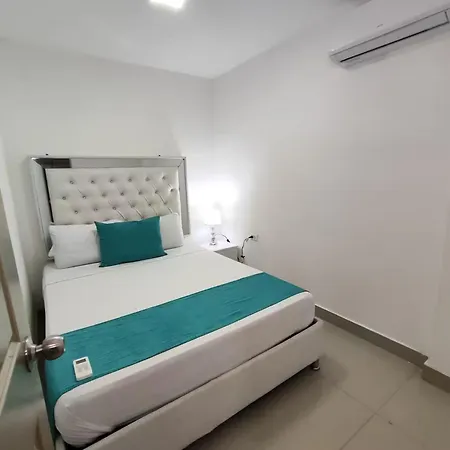 Apartment Cozy 2nd Floor In Heart Of